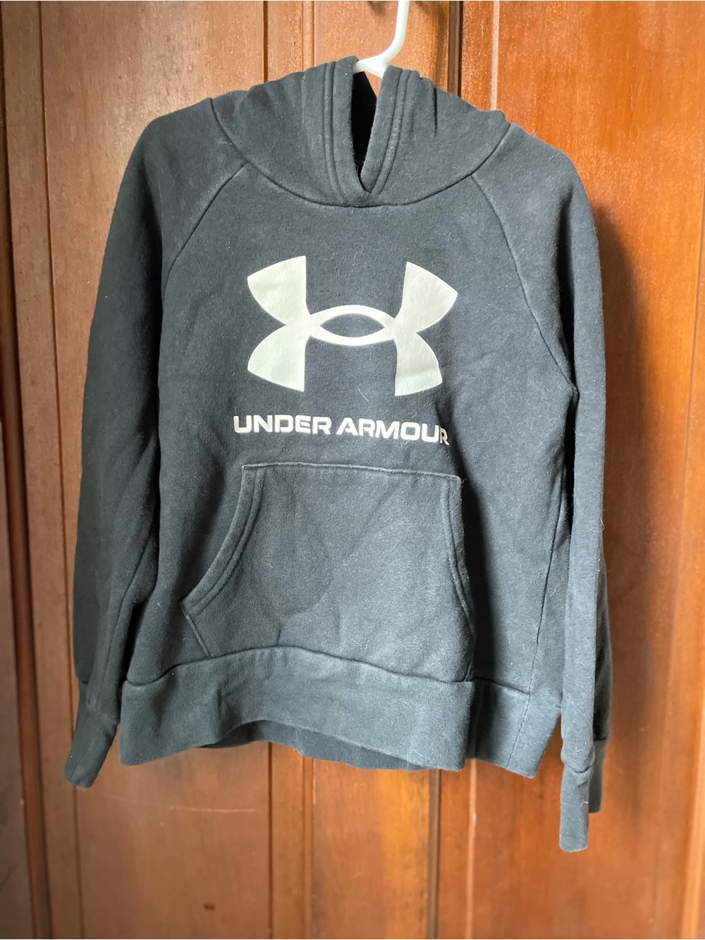 Under Armour boys small black hoodie